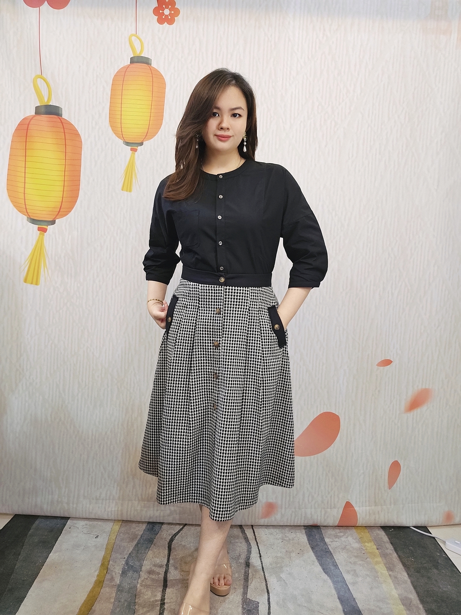 B612_20251108_213510_968_batch_8_1762614796687