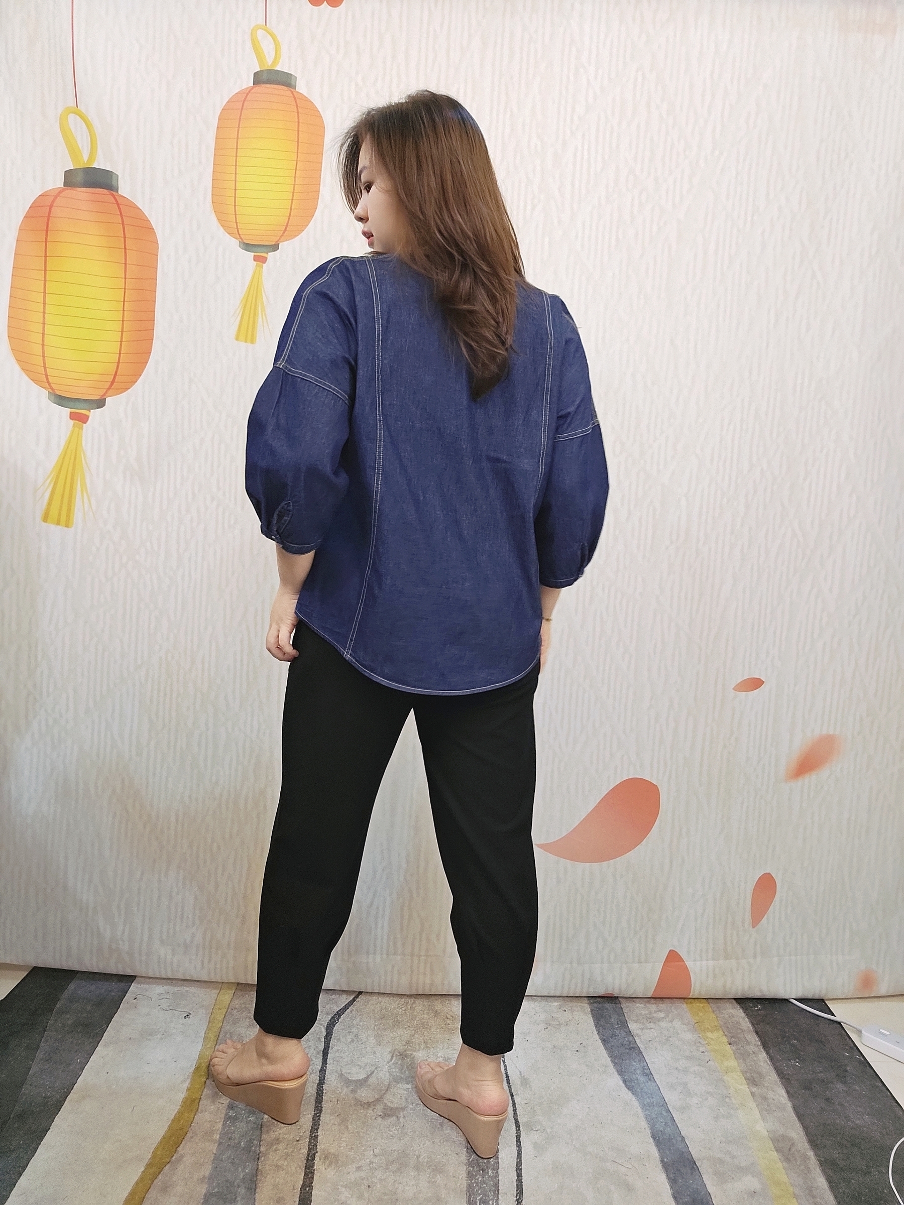 B612_20251108_202249_274_batch_4_1762614796141