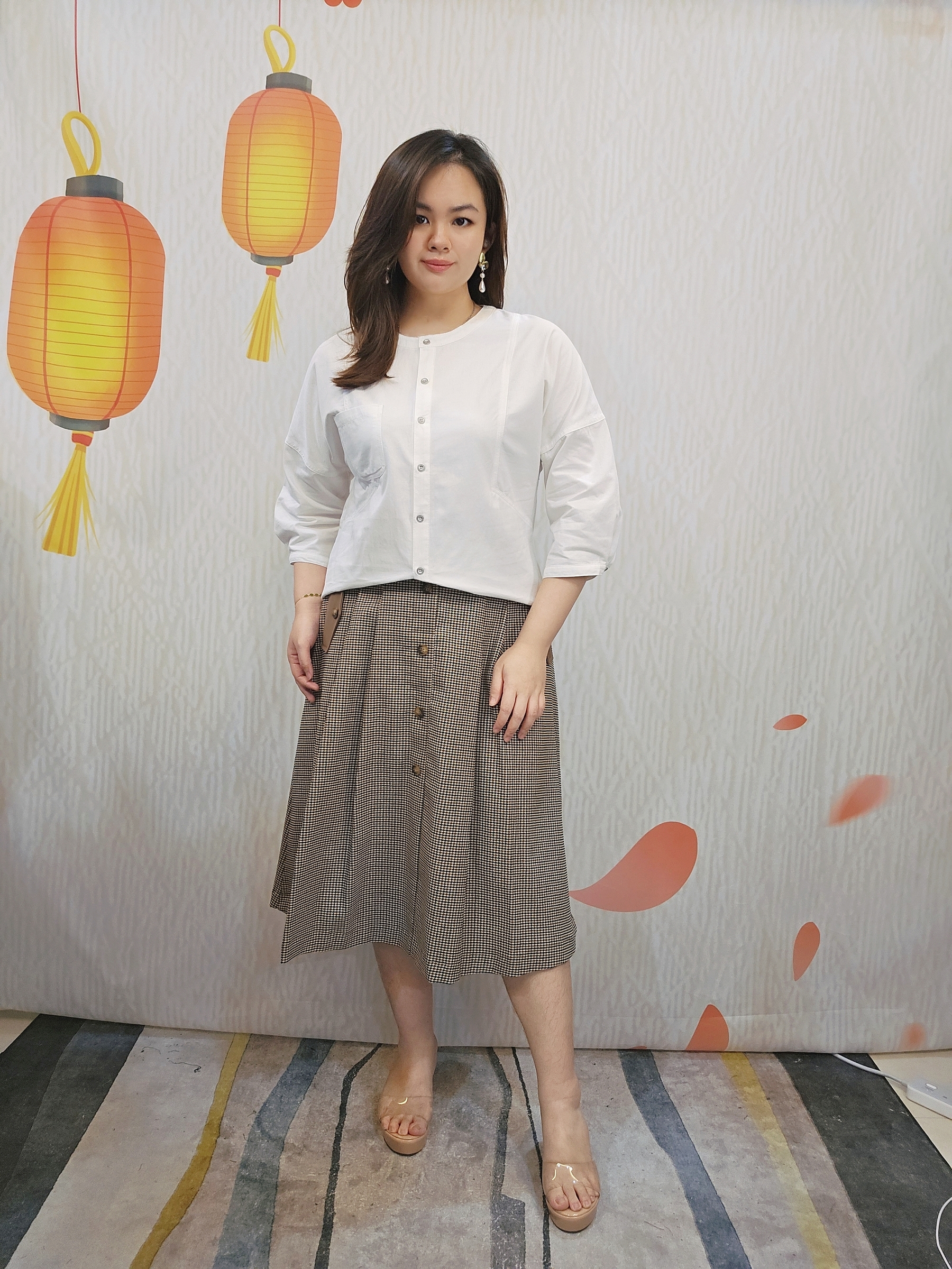 B612_20251108_200614_148_batch_7_1762614796534