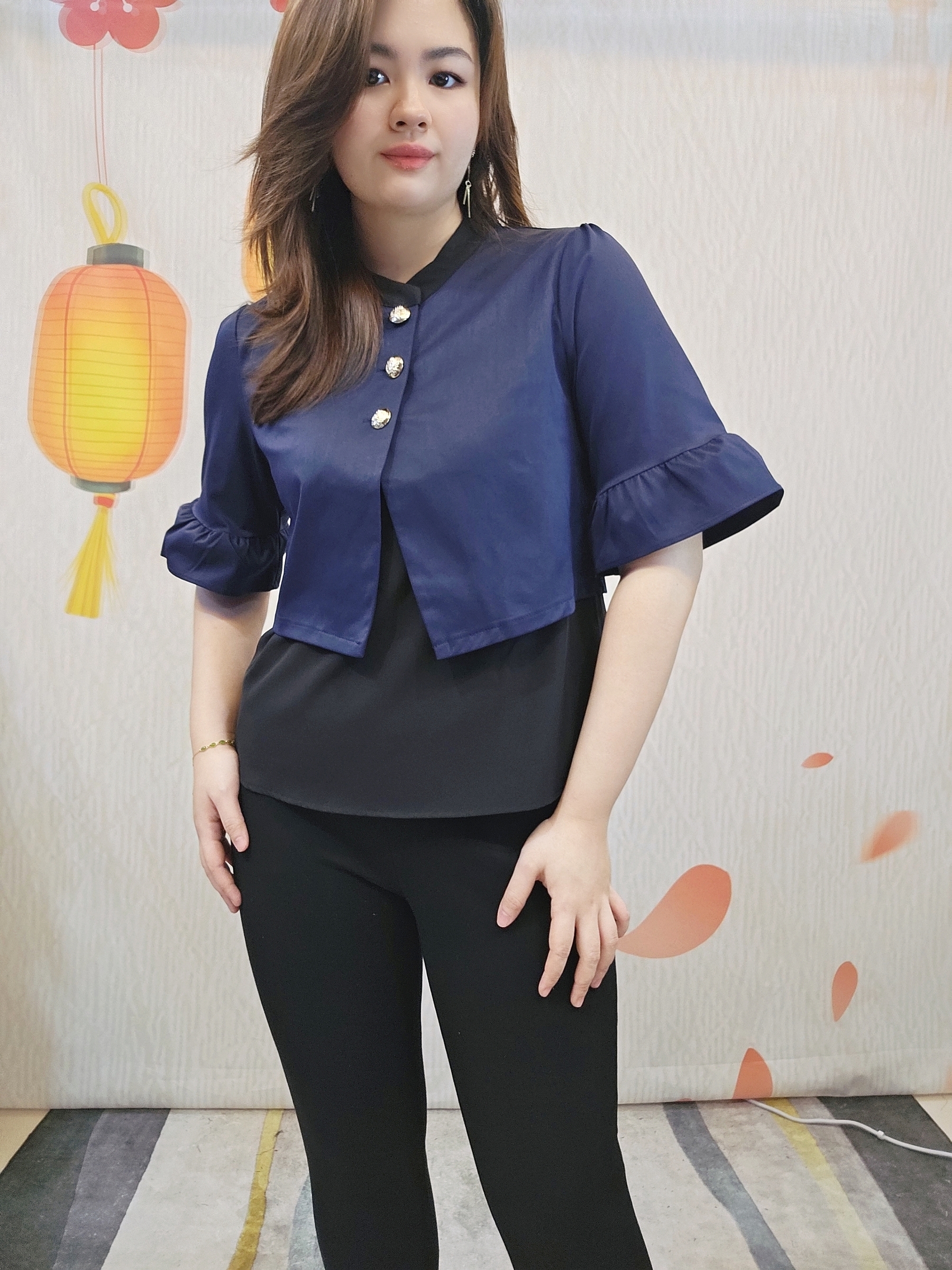 B612_20251115_171625_389_batch_1_1763219852156