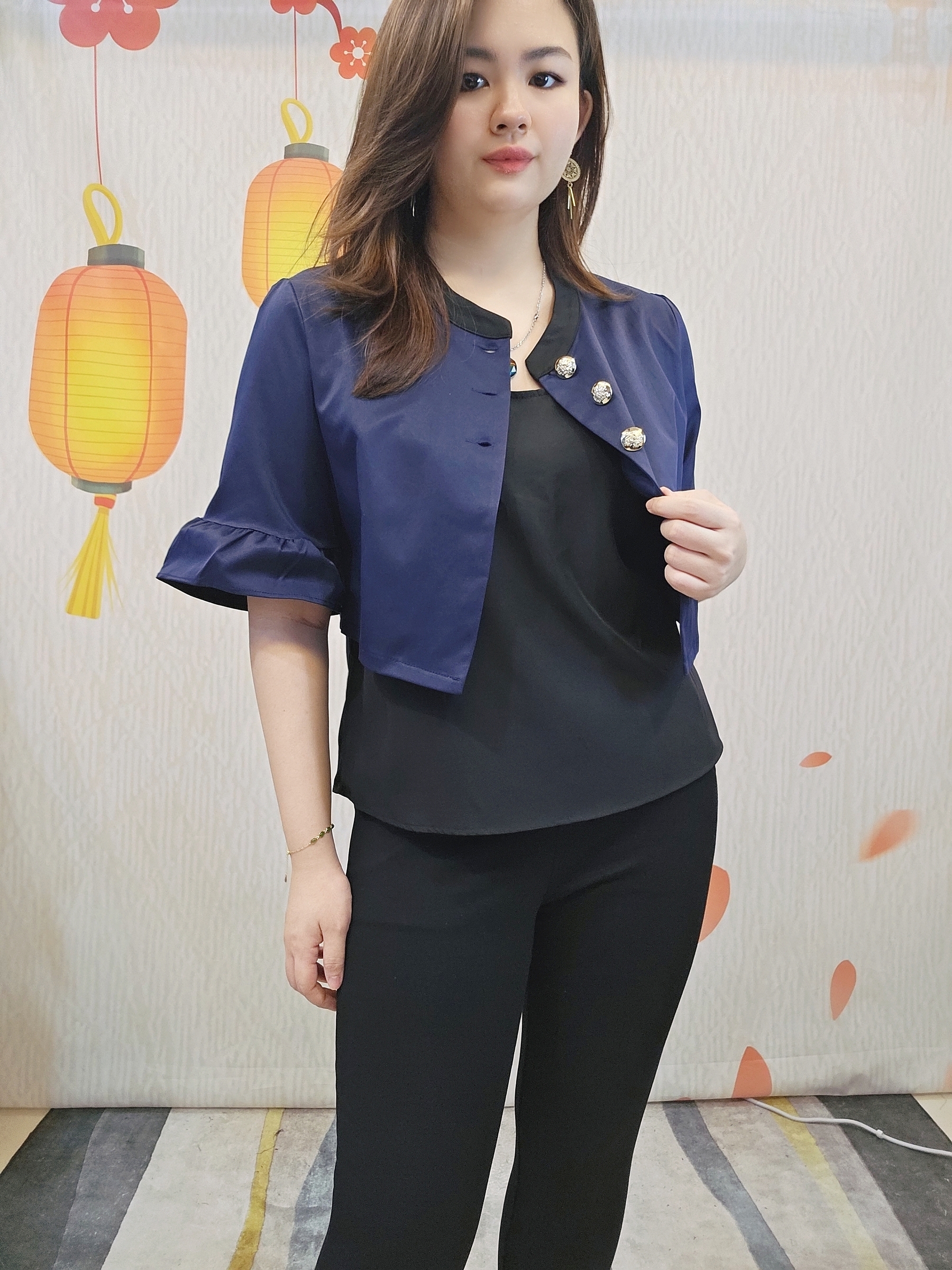 B612_20251115_171822_063_batch_3_1763219852405