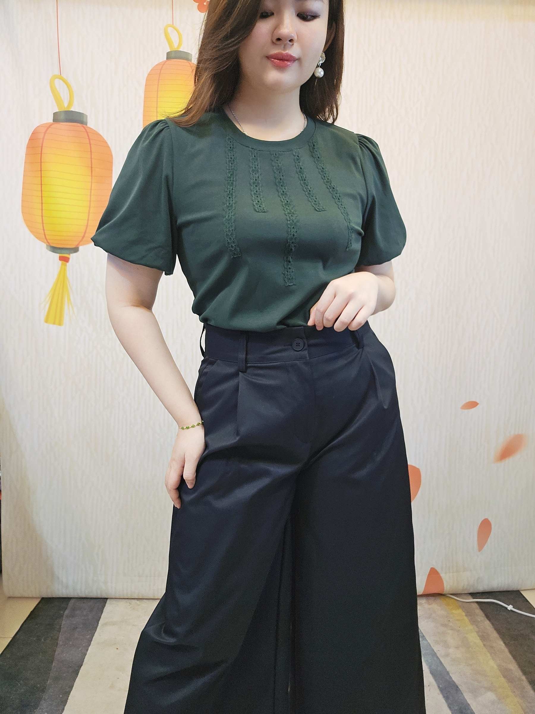 B612_20251119_171424_458_batch_4_1763564182154