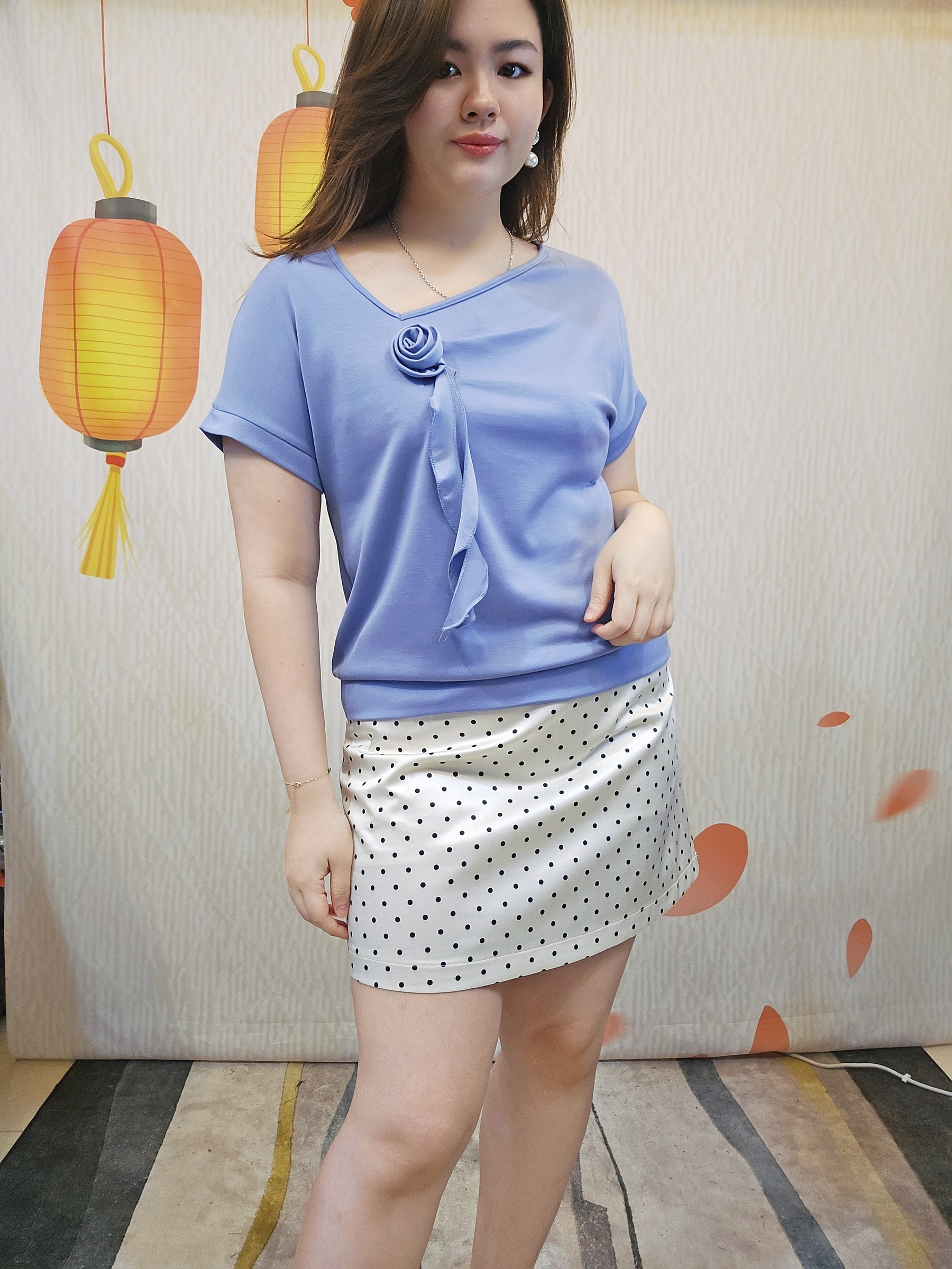 B612_20251119_175313_306_batch_6_1763563475135