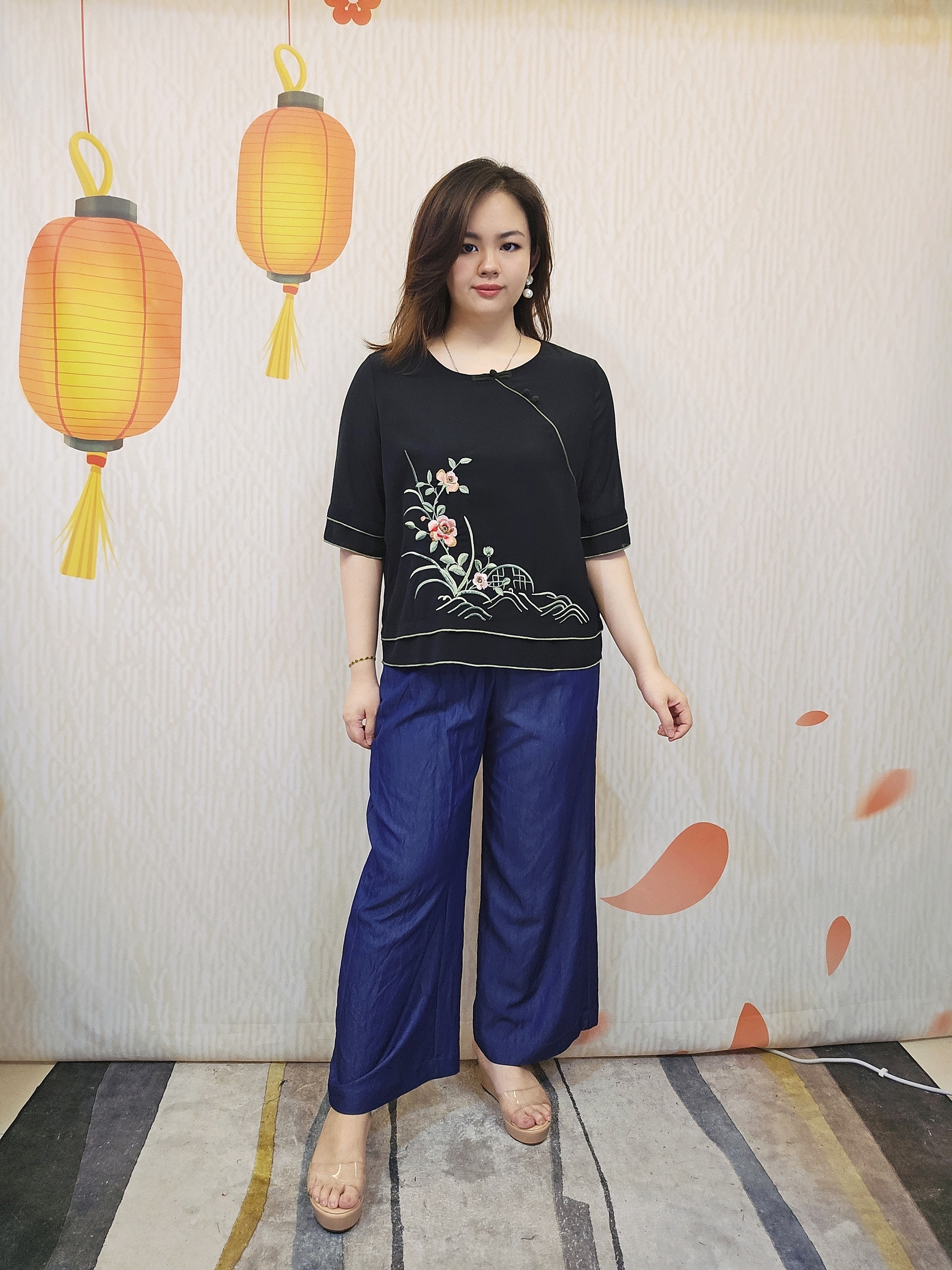 B612_20251119_155935_217_batch_11_1763650723399