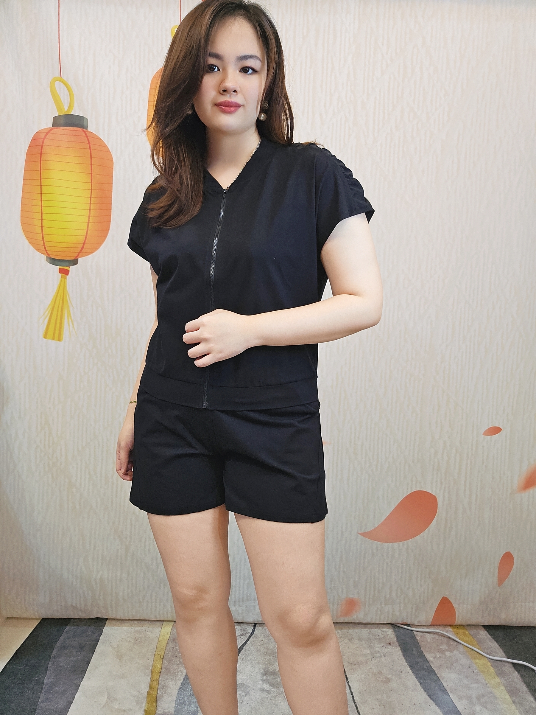 B612_20251127_165401_119_batch_7_1764252095546