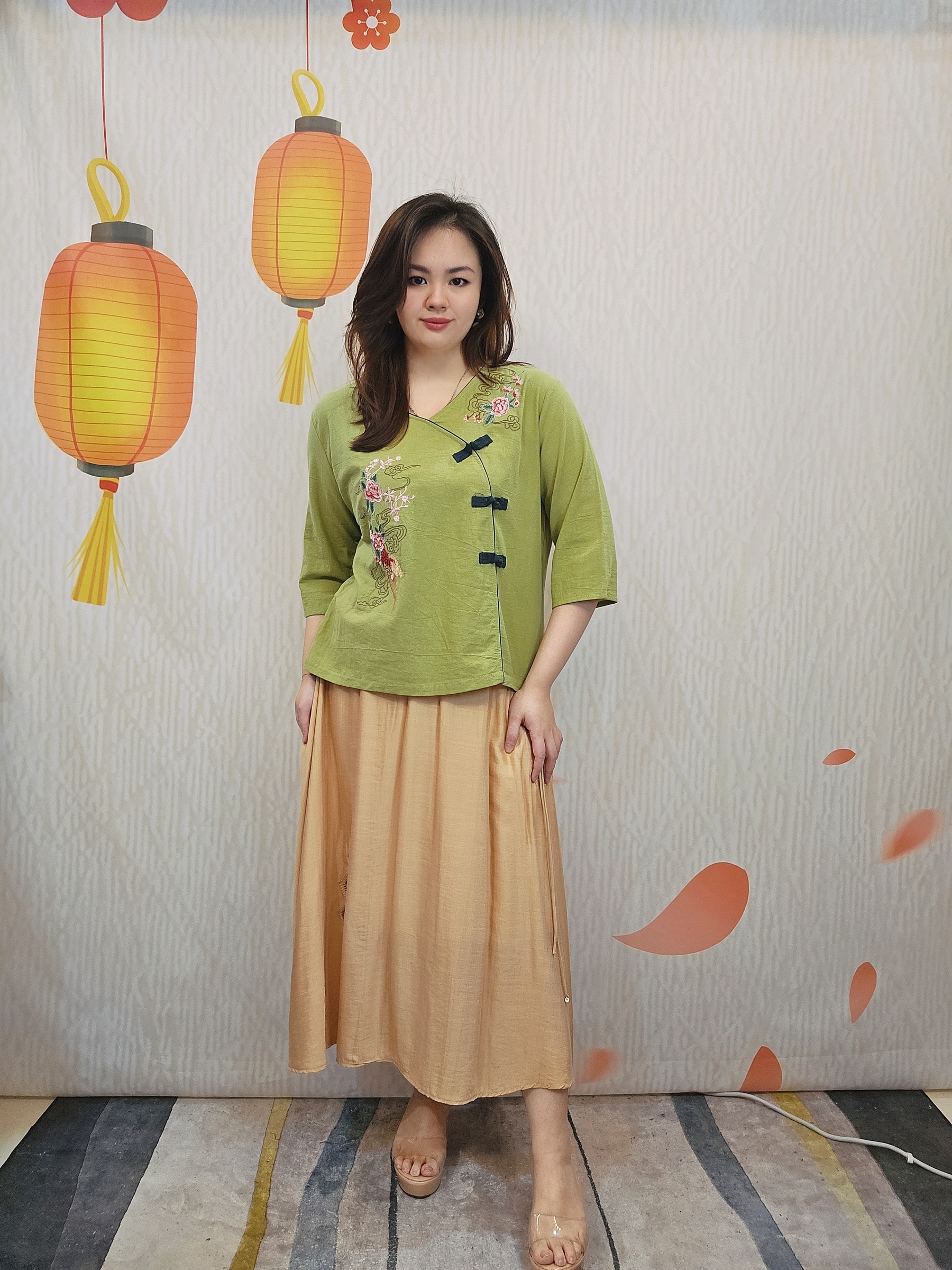 B612_20251127_184045_677_batch_9_1764252095840