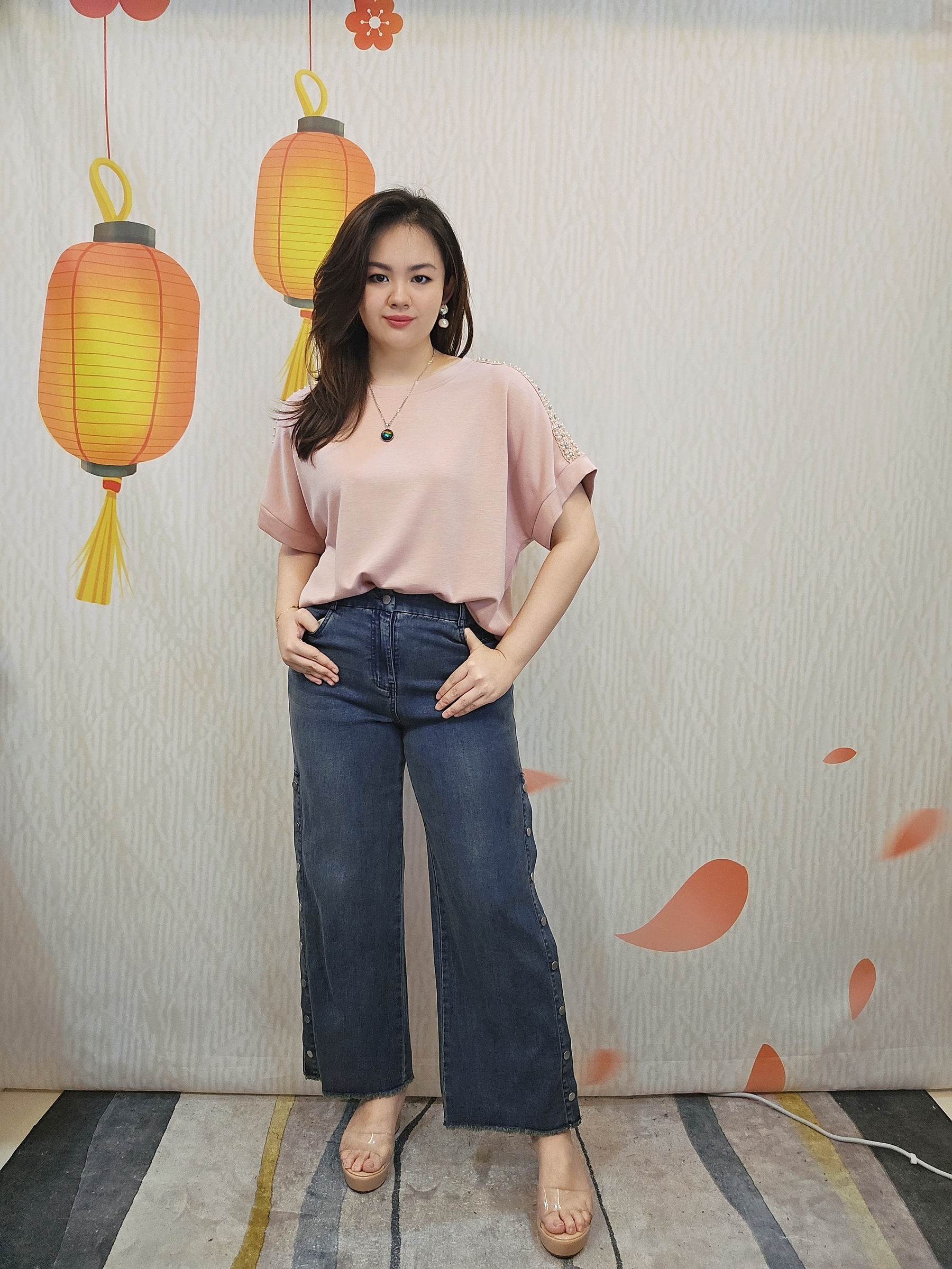 B612_20251127_173520_451_batch_15_1764255526047