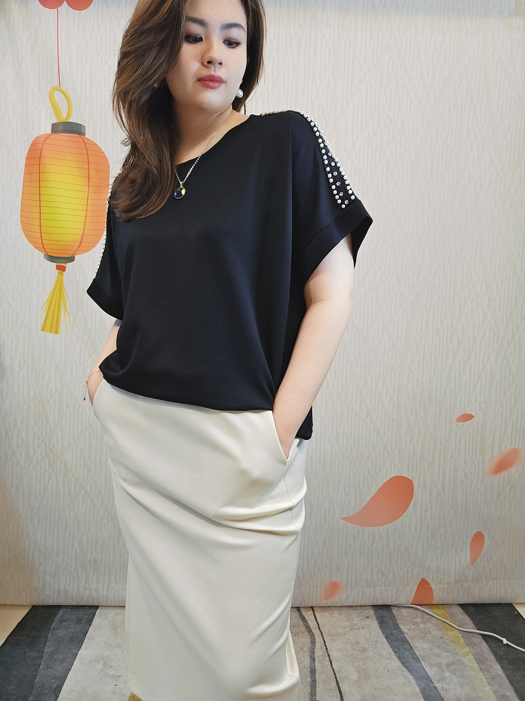 B612_20251127_175705_824_batch_16_1764255526222