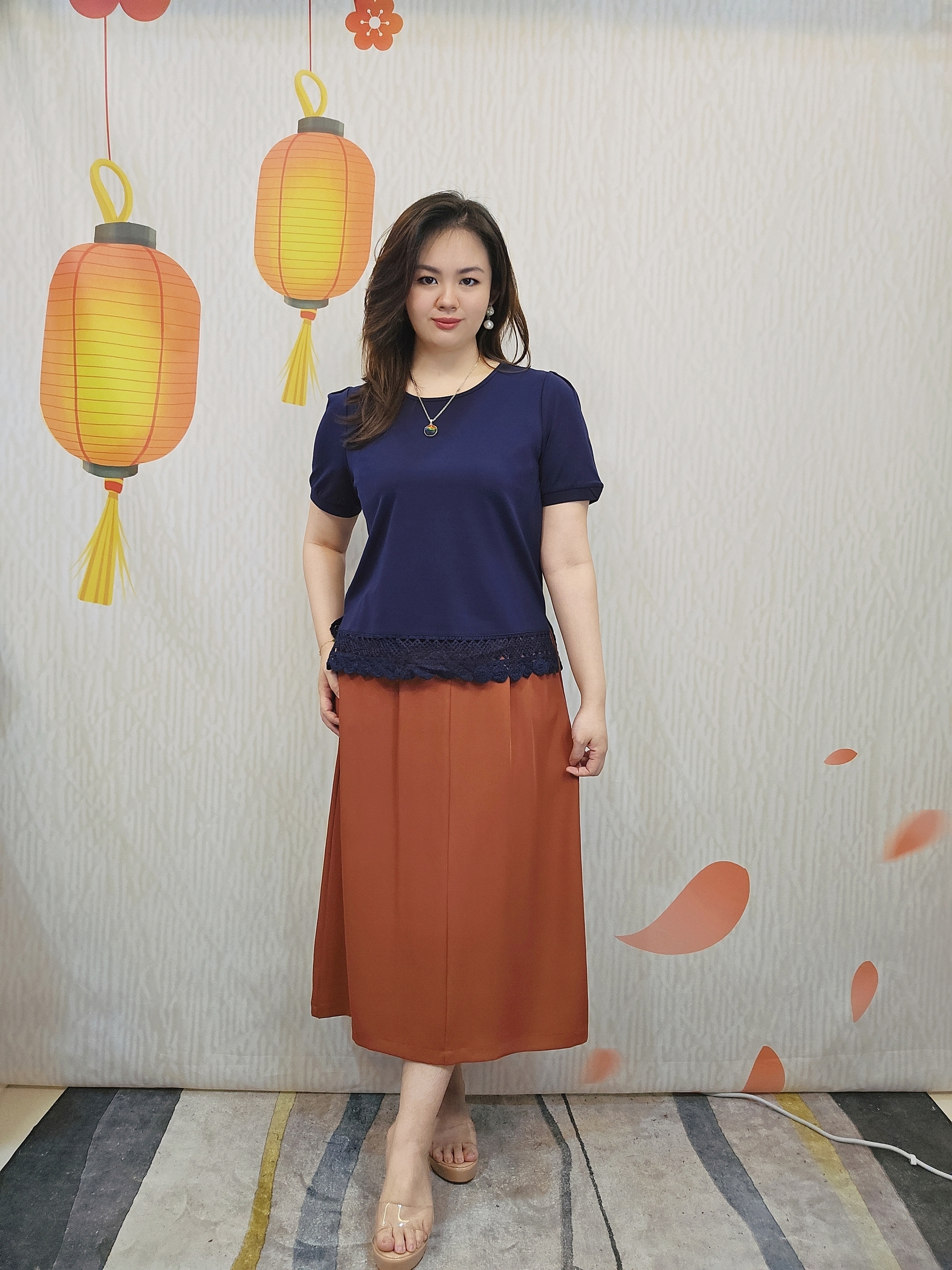 B612_20251127_171419_958_batch_5_1764257332032