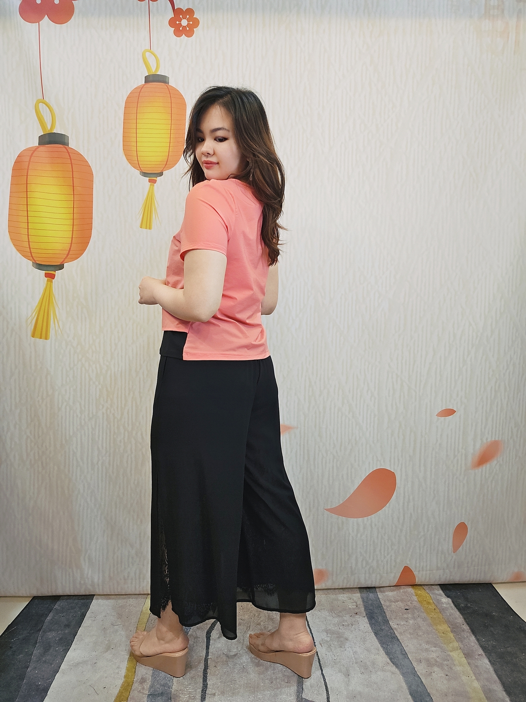 B612_20251203_192154_196_batch_11_1764773058182