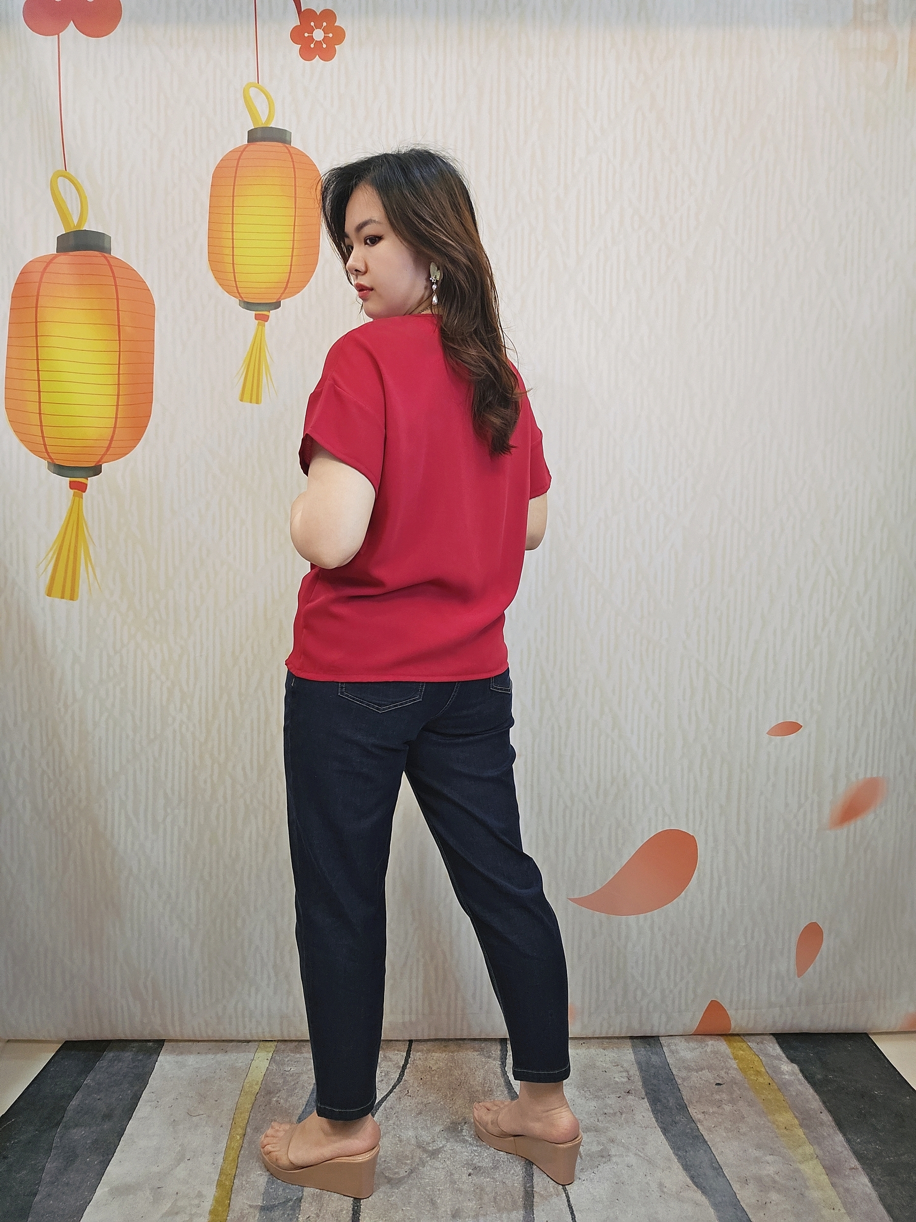 B612_20251203_173151_465_batch_5_1764773502872