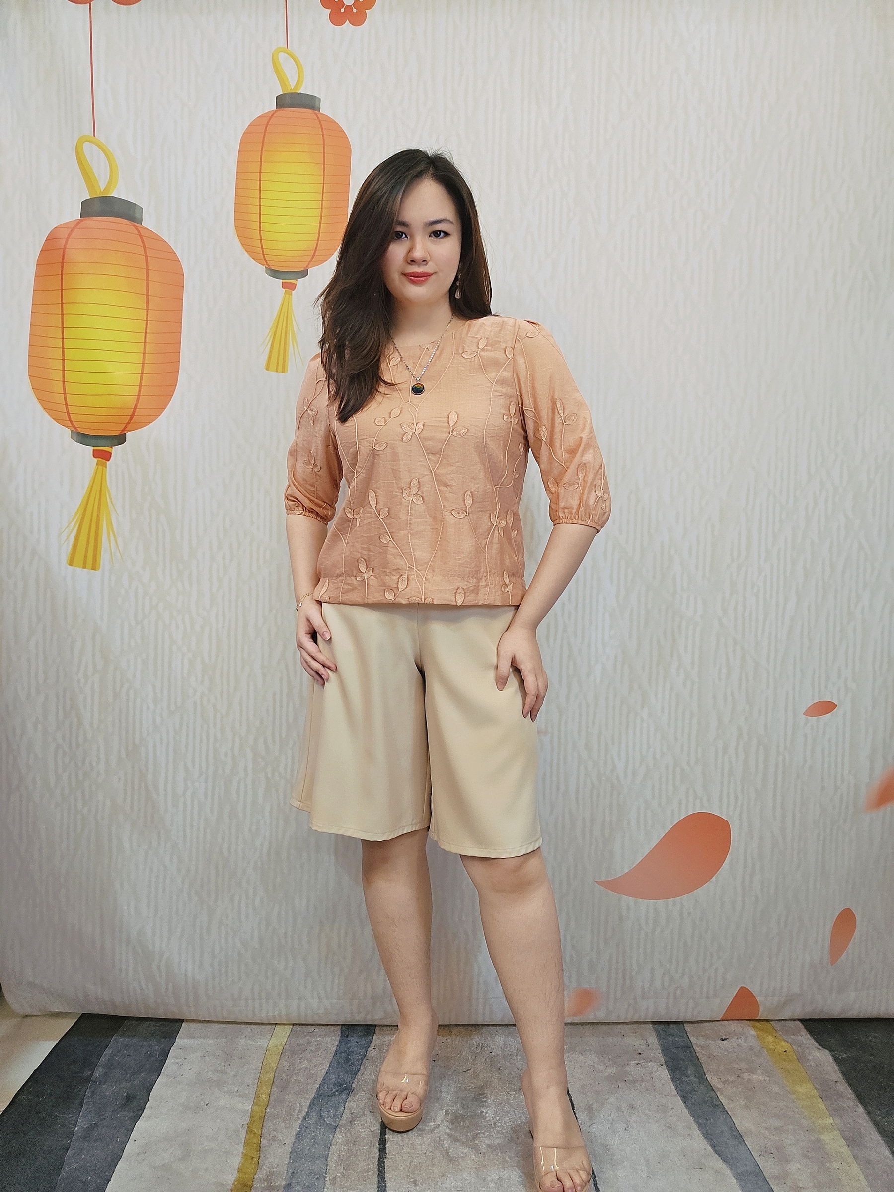 B612_20251206_193023_069_batch_3_1765038683278