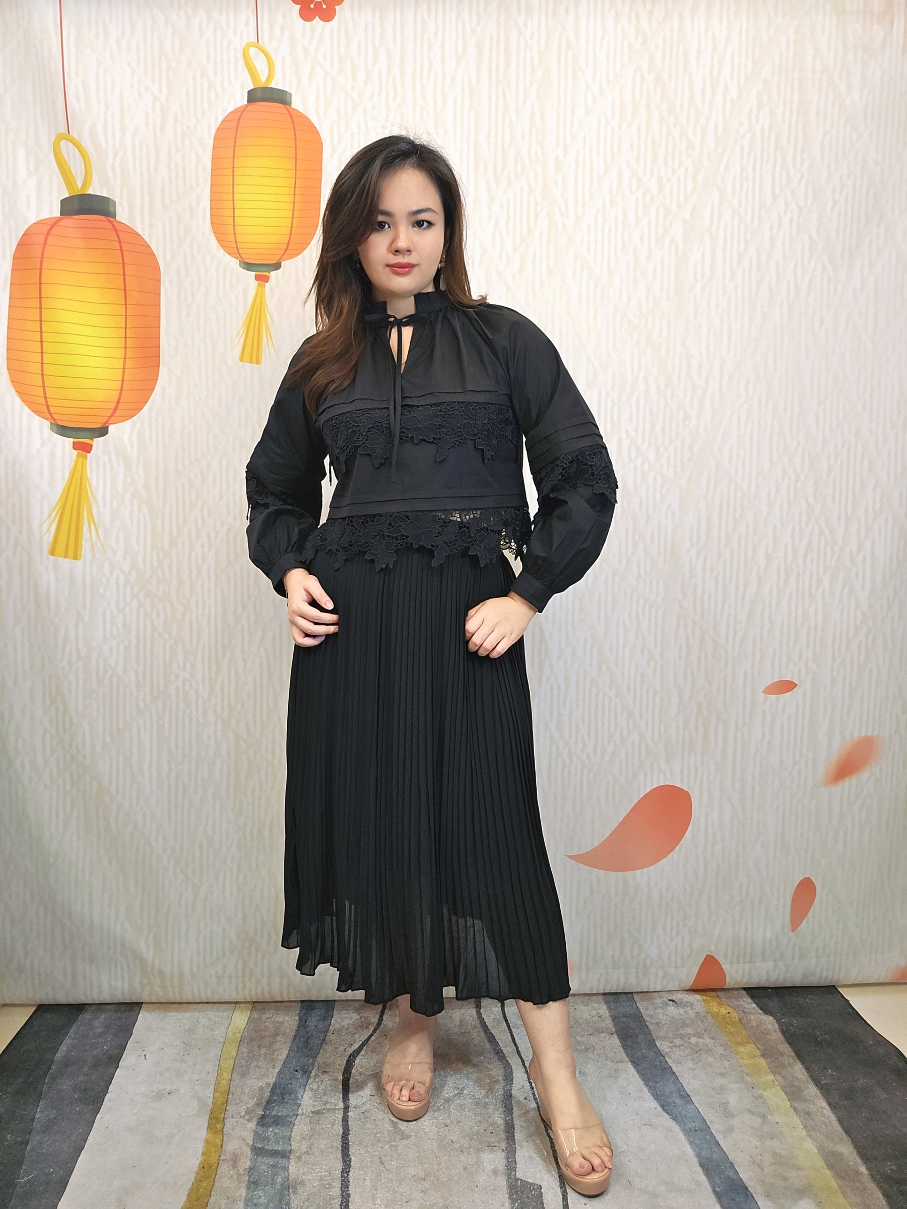 B612_20251212_184004_926