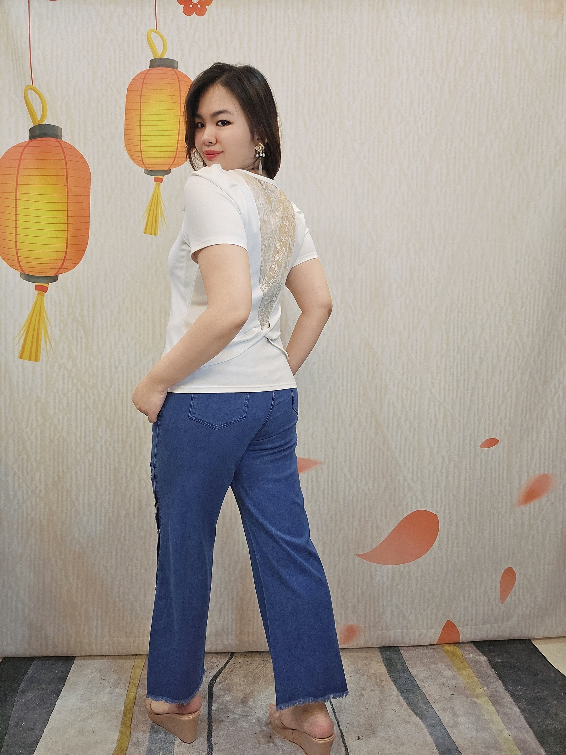 B612_20251225_215015_860_batch_3_1766676663854