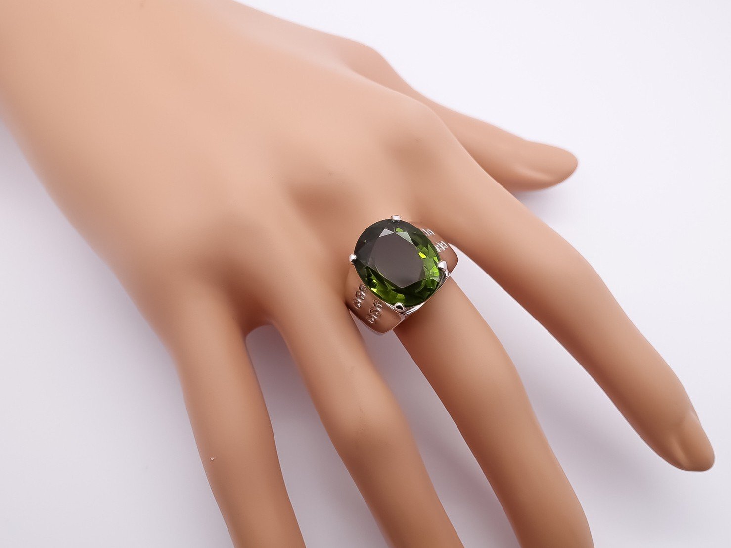 99c5e9ac-faac-4cdb-915d-8b52316b5dc8