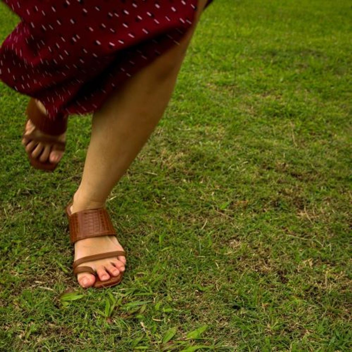 Why you should NOT need to "learn how to walk in heels"