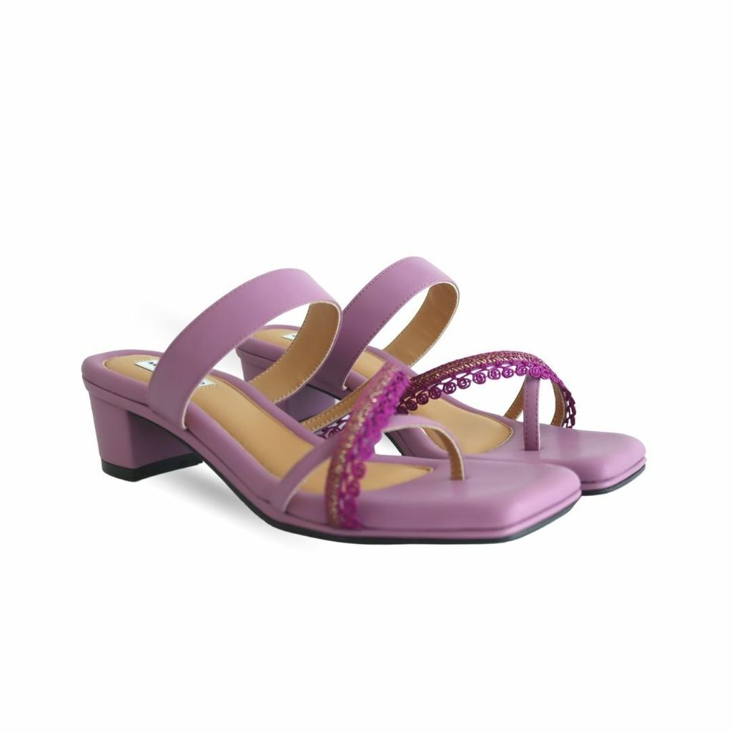 Machino_Lila Purple Lace Heels 3.jpg