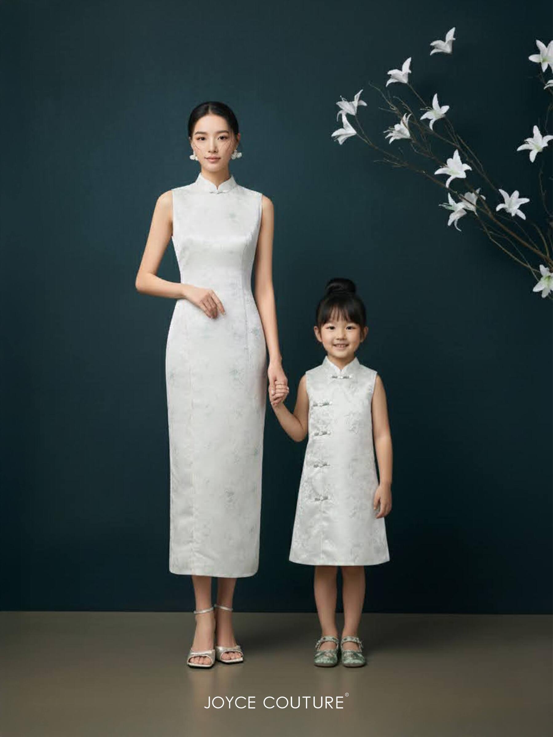 WHITE MOTHER DAUGHTER 