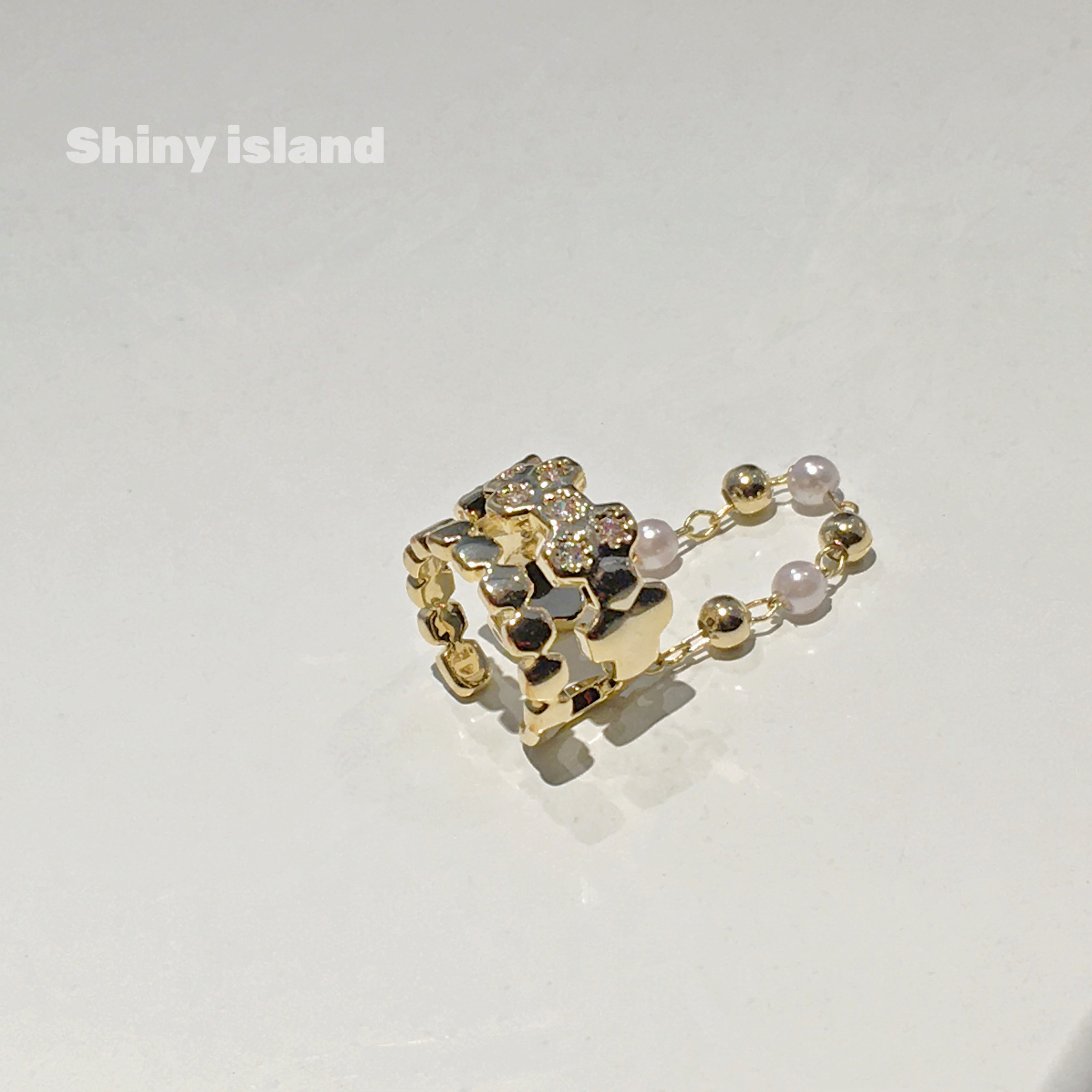 5DF83A33-7FF2-4DF8-BD4B-F30738D2359C