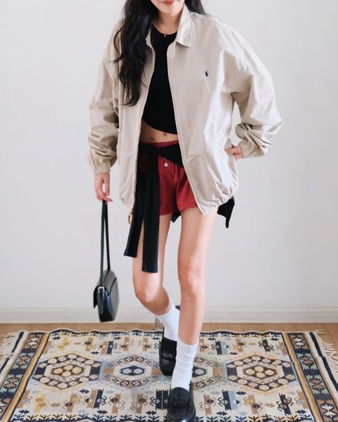 E8455632-5280-4B2B-9A43-29758CE55CE1