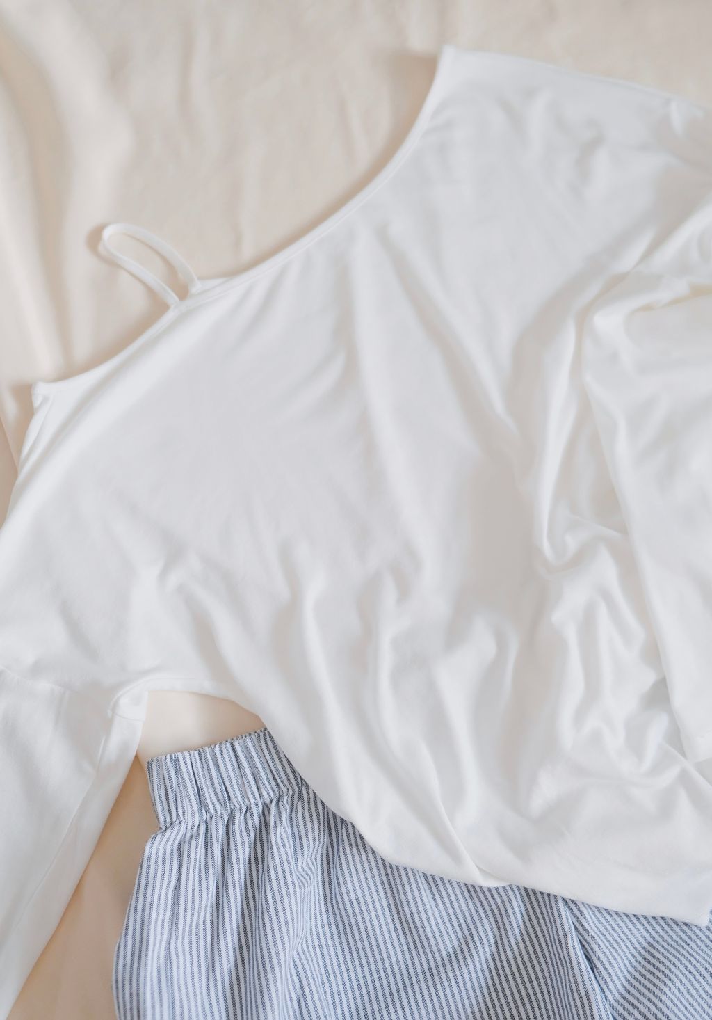 CD3EE7A6-0FE5-424D-A353-8C2B34C5A362