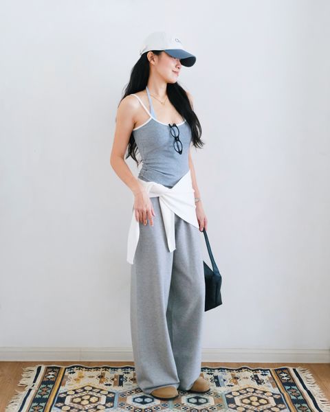 2A2D8340-F5D9-4DE1-A48A-539DFE4C683E