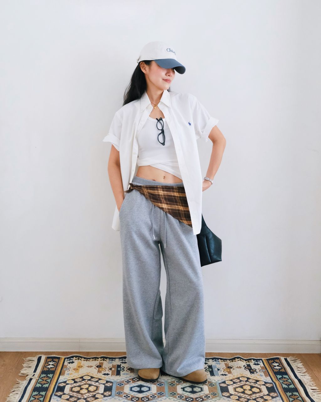 2492FA00-3251-4023-A8D6-2E378112EADB