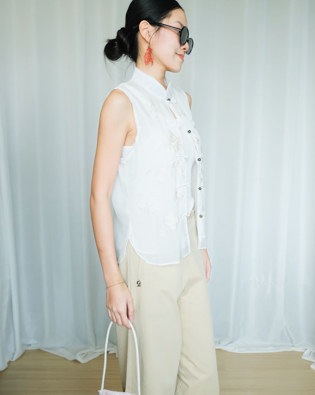 FF7846E0-42AE-44C3-9220-7466D47A0EA3