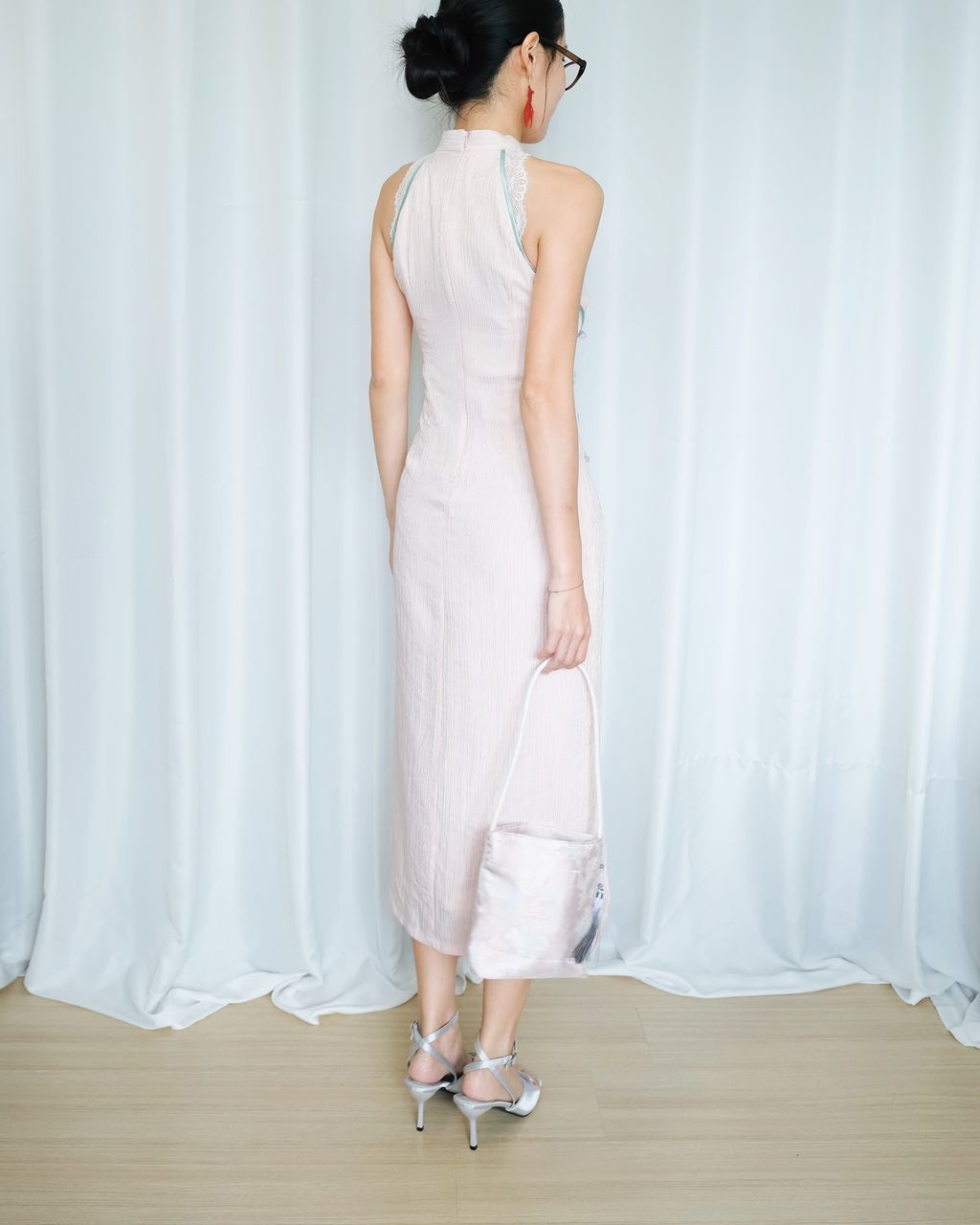 3F99E012-927C-4693-B0F4-A84BD1B972A3