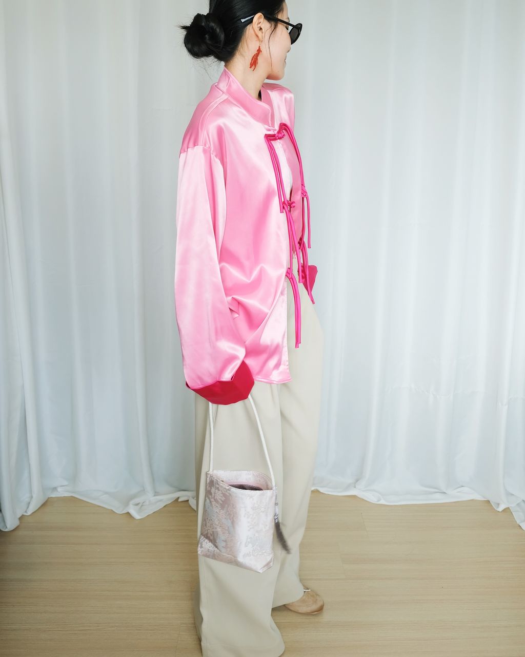 75B7F6F0-6F8B-4072-99E9-F5A9C3F7F048