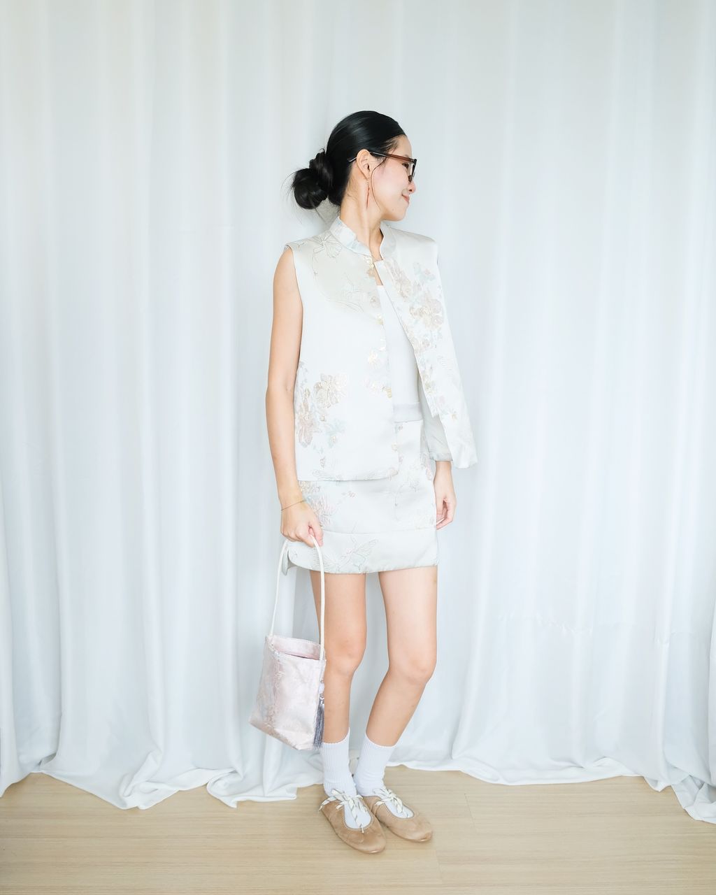 0DB69FA7-F942-4105-92B6-75278A8FA7BD