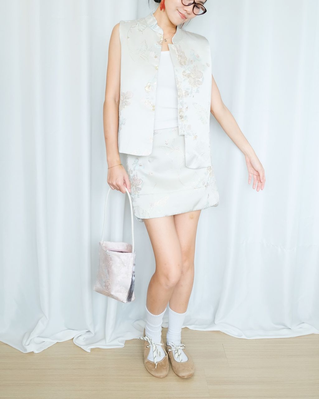 DCC957FD-CCB4-4EC2-9E18-CDCF74867B68