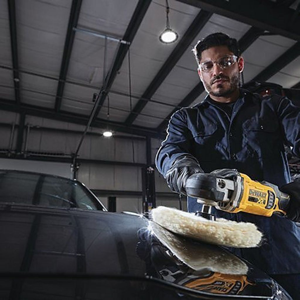 dewalt-dcm849n-18v-brushless-xr-rotary-polisher-180mm-bare-unit~5035048714584_02c_MP