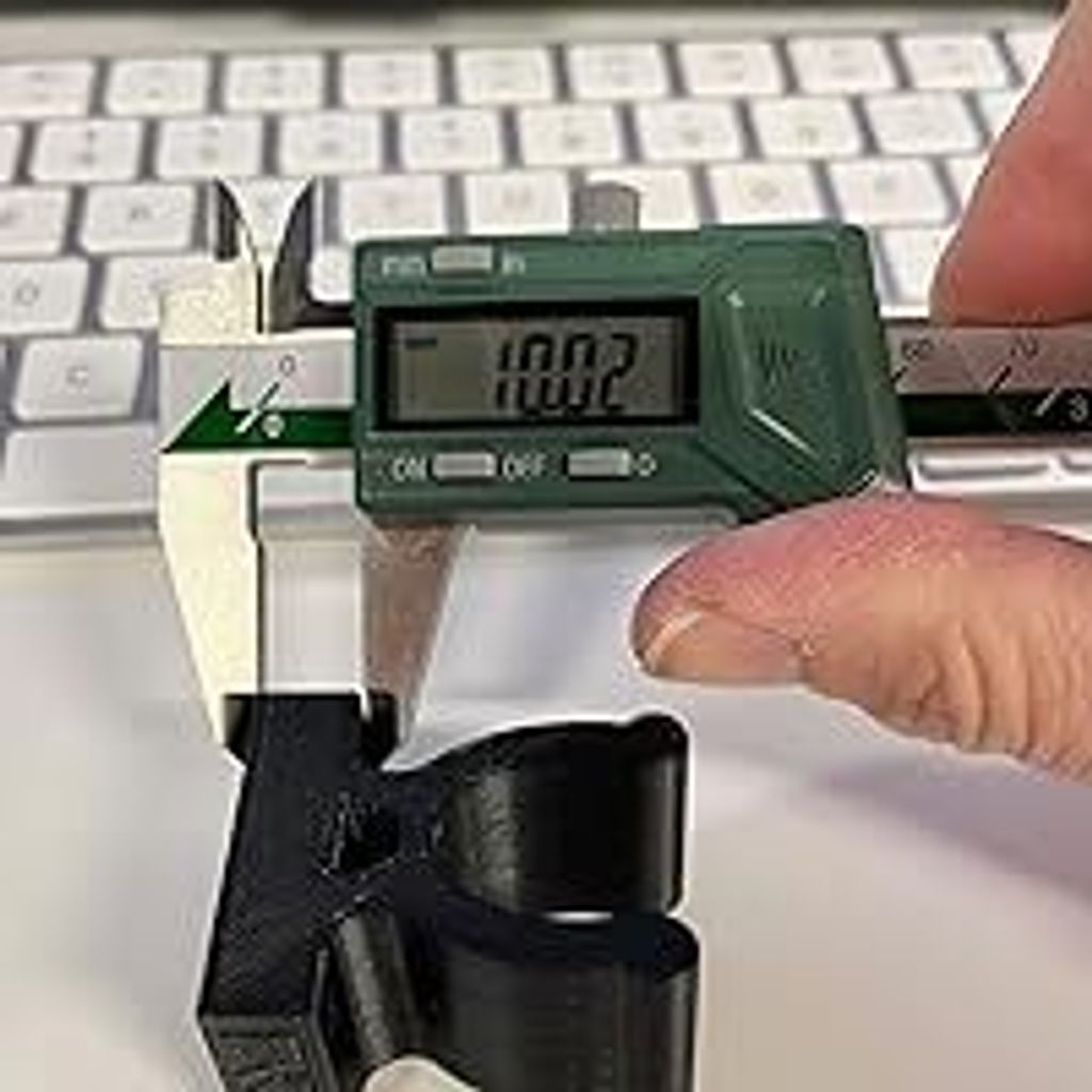 61vm0I+laqL._AC_UC200,200_CACC,200,200_QL85_