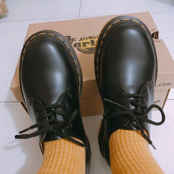 Dr. Martens Smooth 1461 馬丁馬汀三孔亮面硬皮黑色米粉回饋