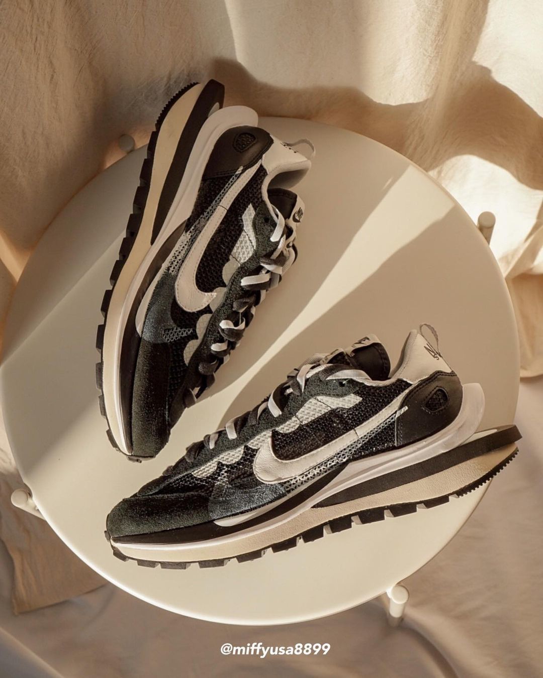 Nike VaporWaffle x Sacai 黑白【CV1363-001】