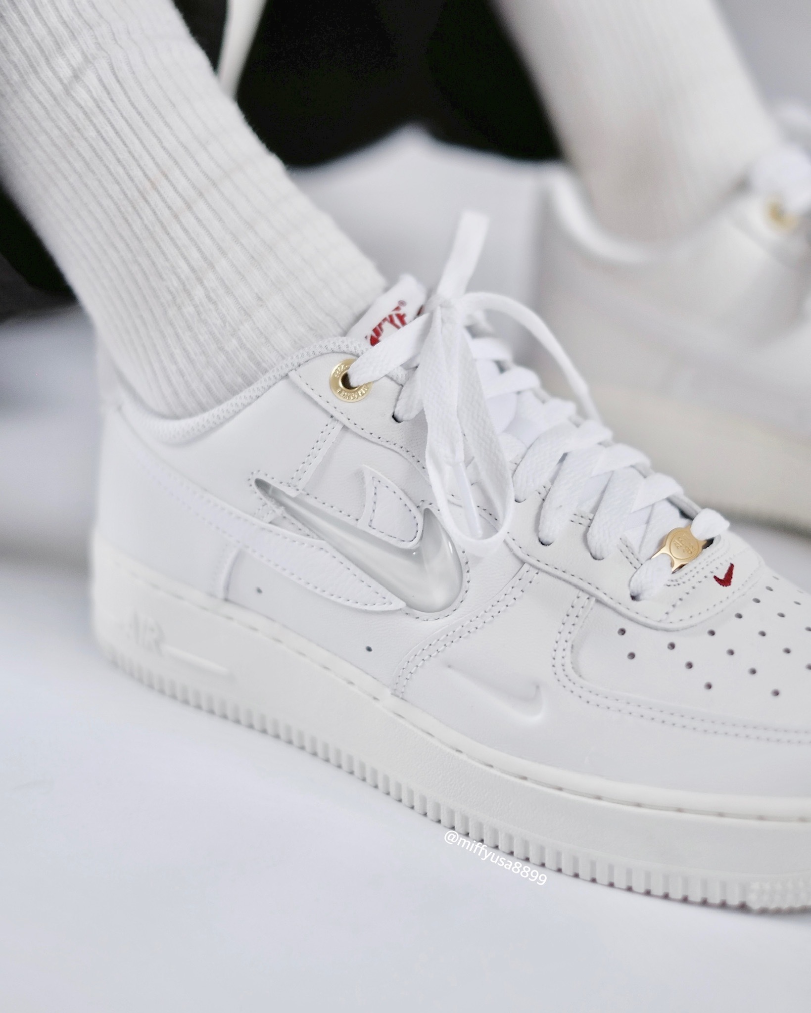 Nike Air Force 1 '07 Prm 白色奶油底白色衛星【DQ7664-100