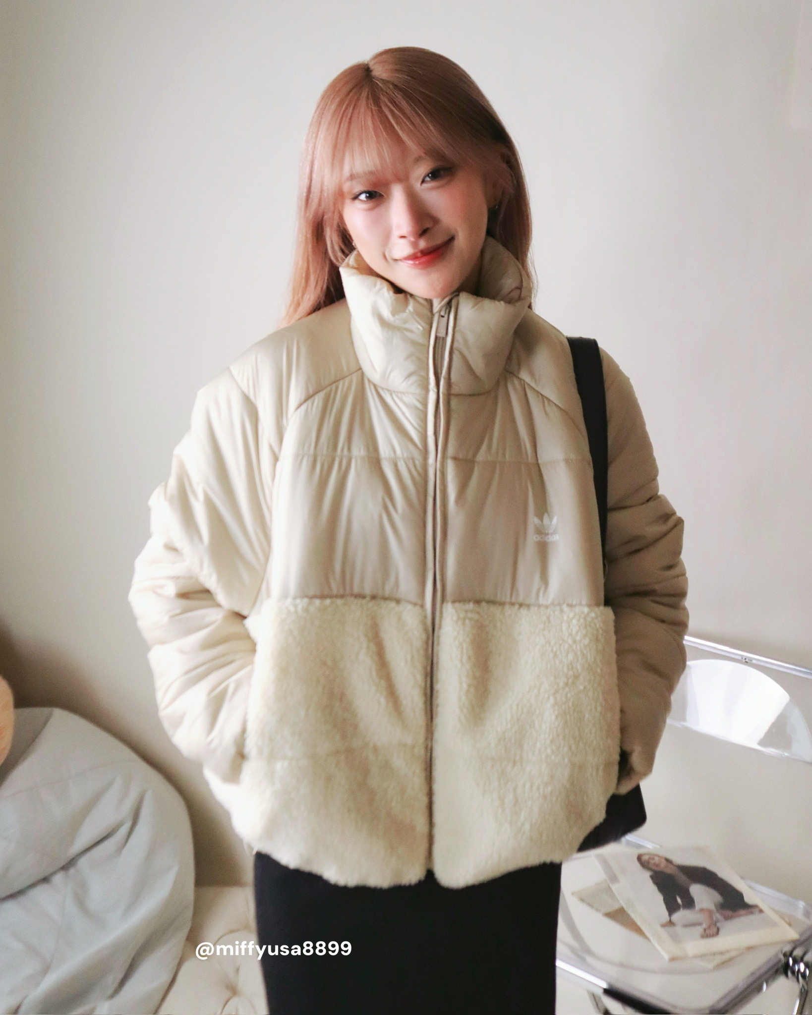 C1D8235E-EE1F-4939-ACC3-94A5D076036D