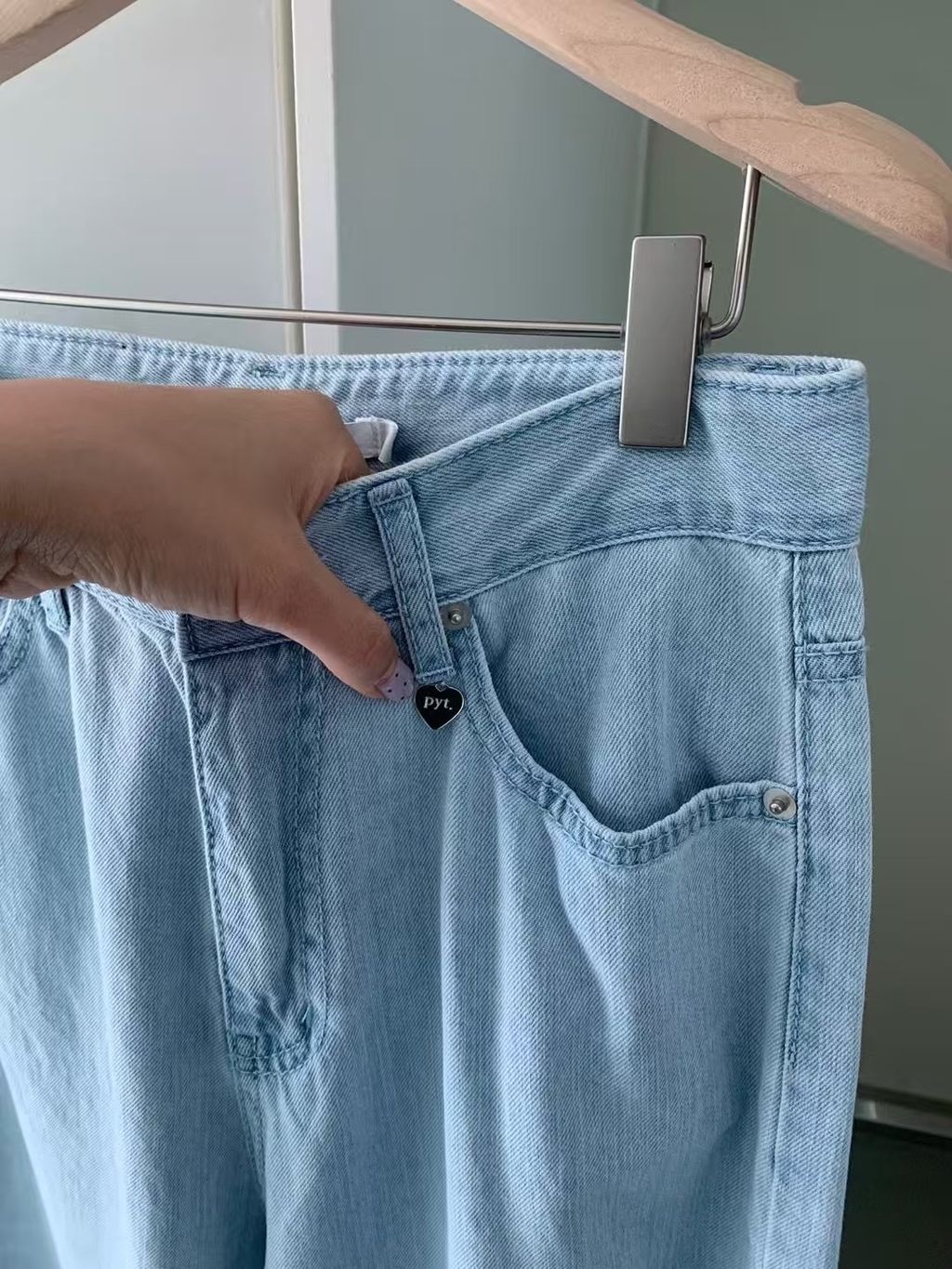 image_7C3FFBA0-3EBB-497B-BF93-03D2E963B81C_1751863731