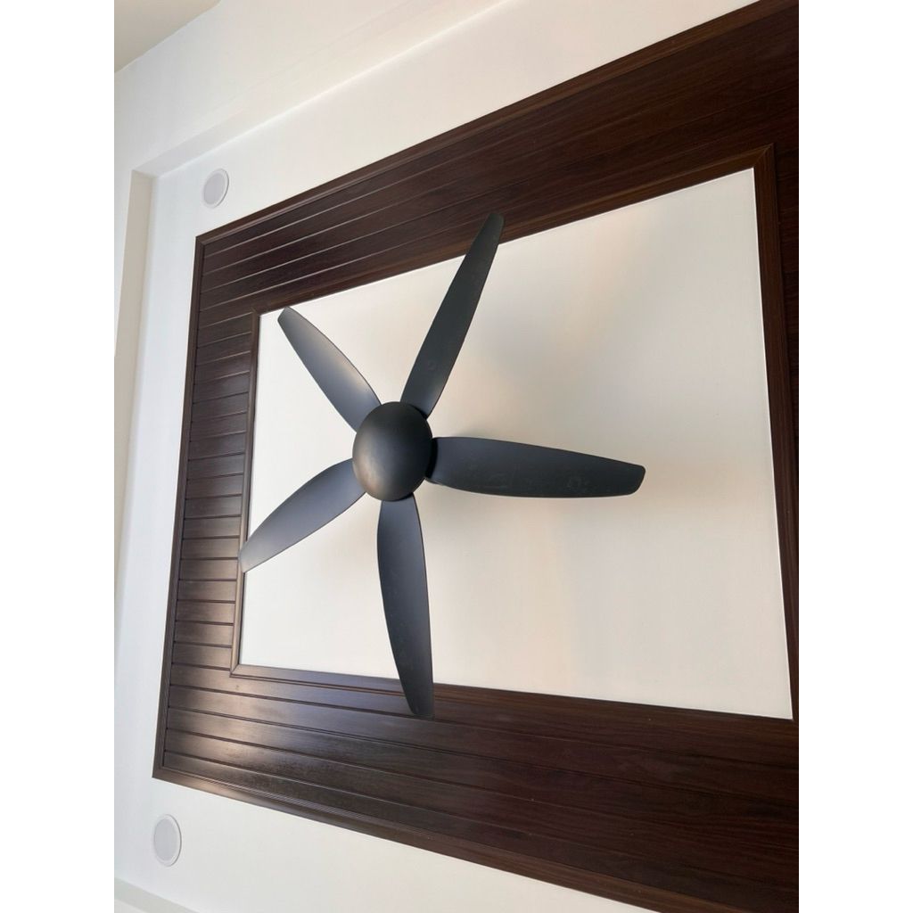 my-11134207-7rasg-mde81qf3j5m7ef