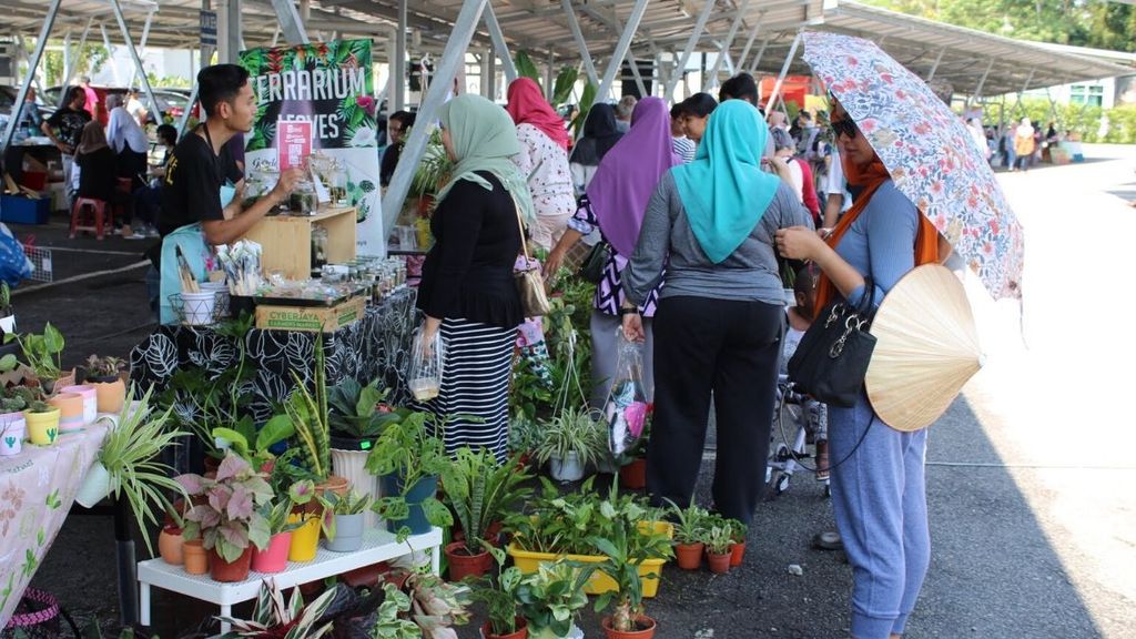 This Weekly Cyberjaya Bazaar Launched An Online Site In 3 Days To Quickly Save Their Vendors