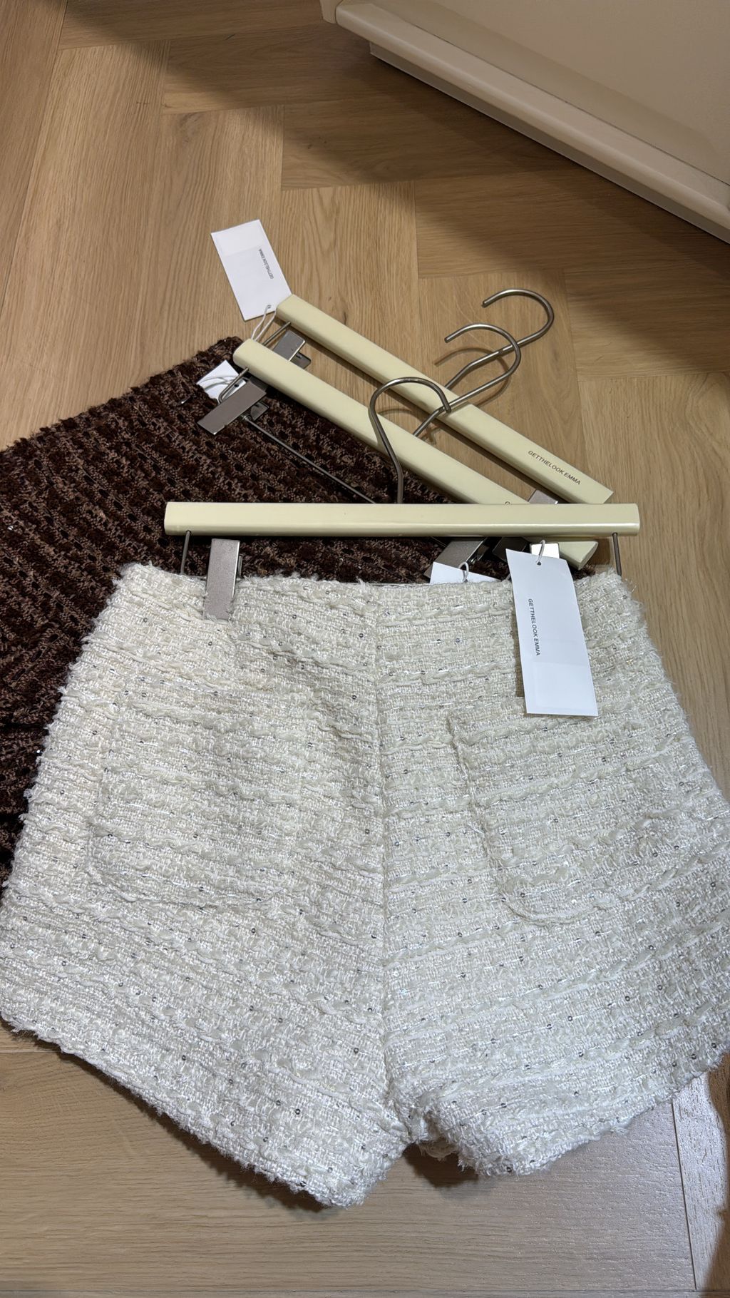 6F33B144-60A1-4CB1-B492-9BE57011F6C7