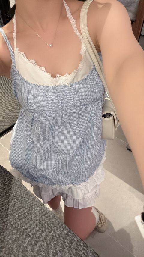 7ED97ACB-7894-45FB-AAF8-38B9F3EF1FF6