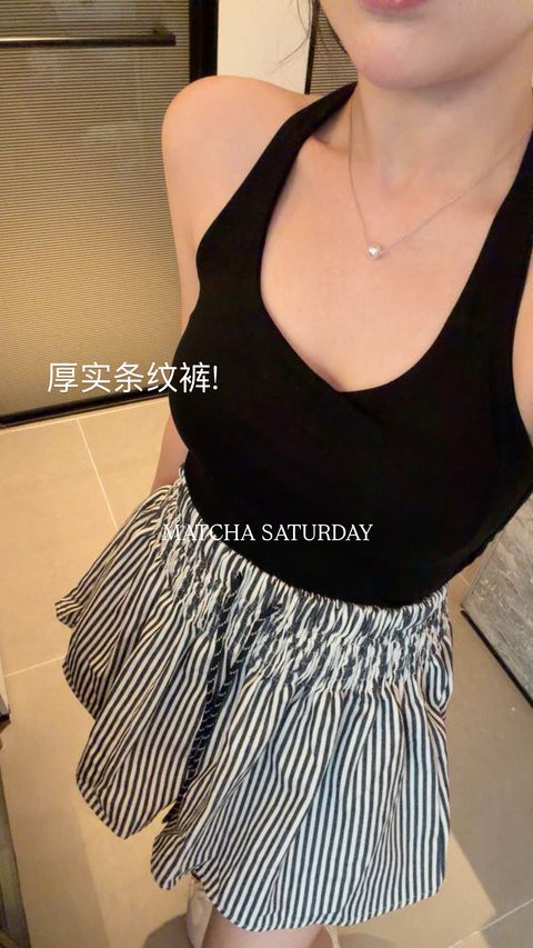 FBA8E4E1-F62B-4515-BF66-8C7246E1E70B