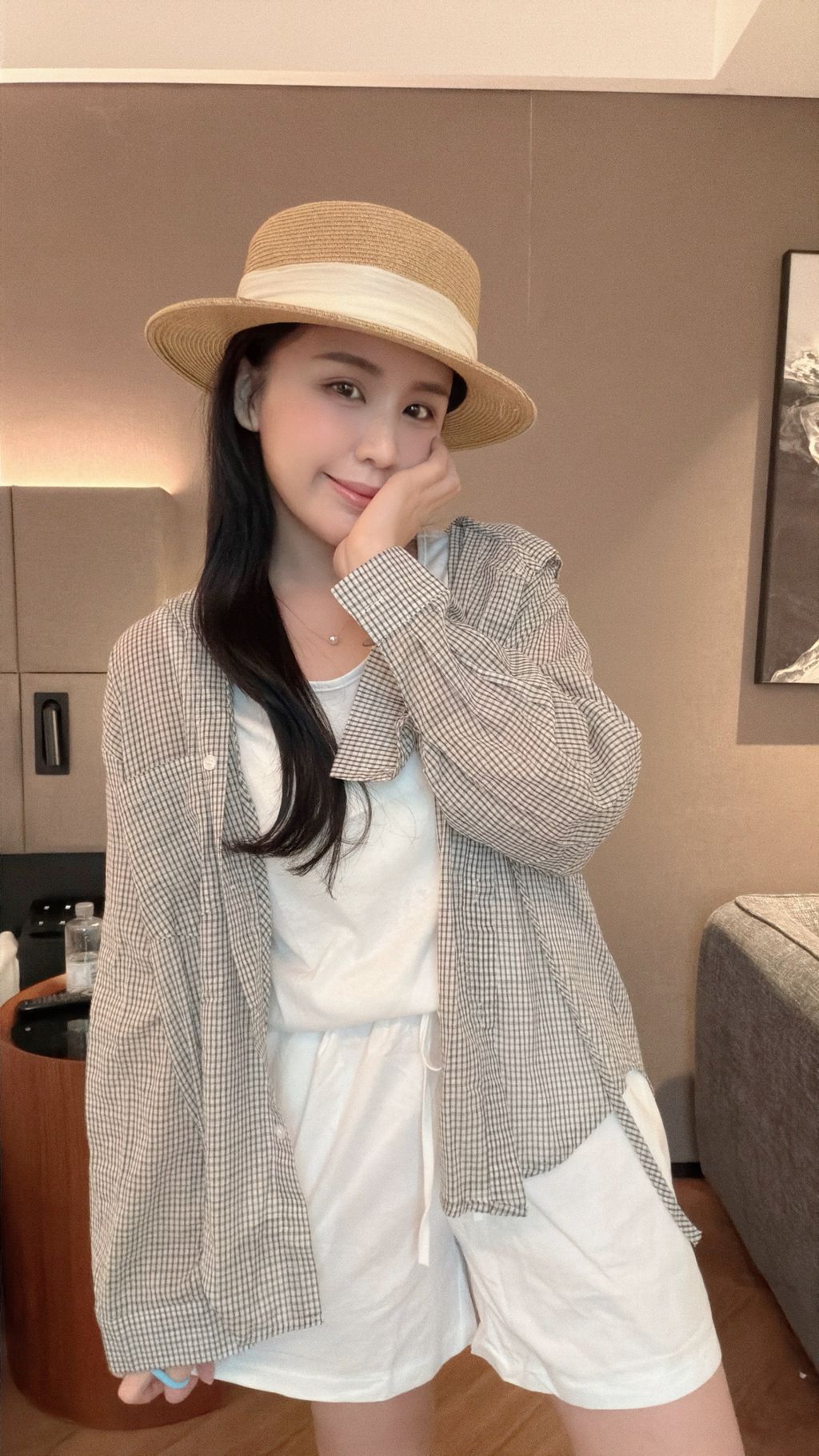 733F8F47-1004-4DFE-89D6-F5146A71CD31