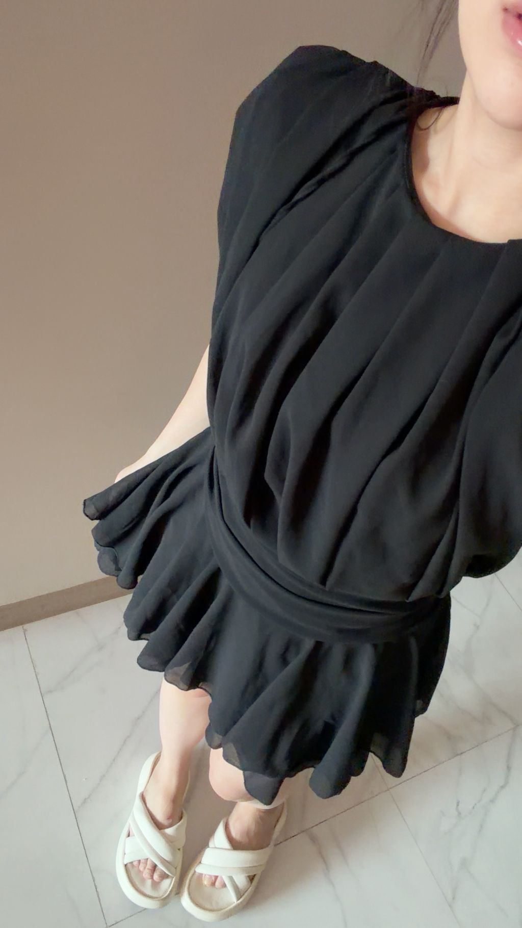 E956EA3B-3D88-4508-B998-711DF1403C8C