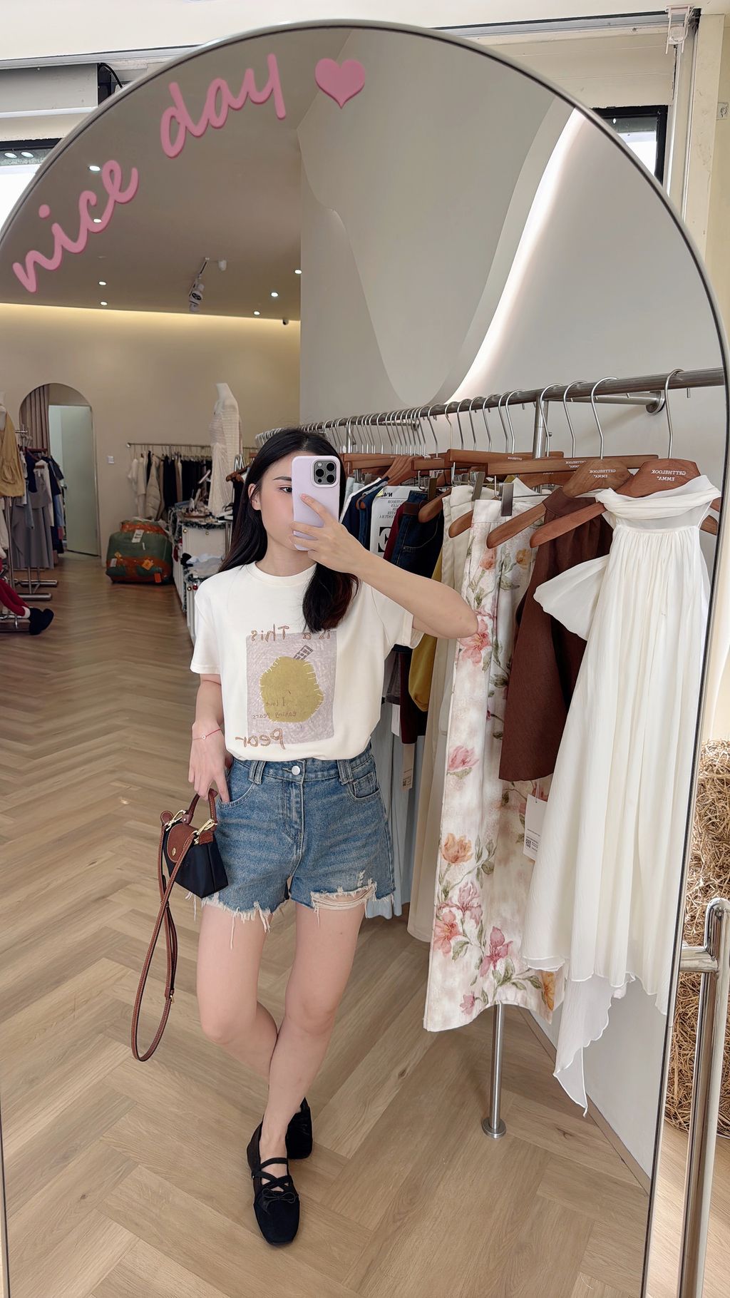 image_166D649D-A9E6-437D-823D-FBED13C8853B_1763868390