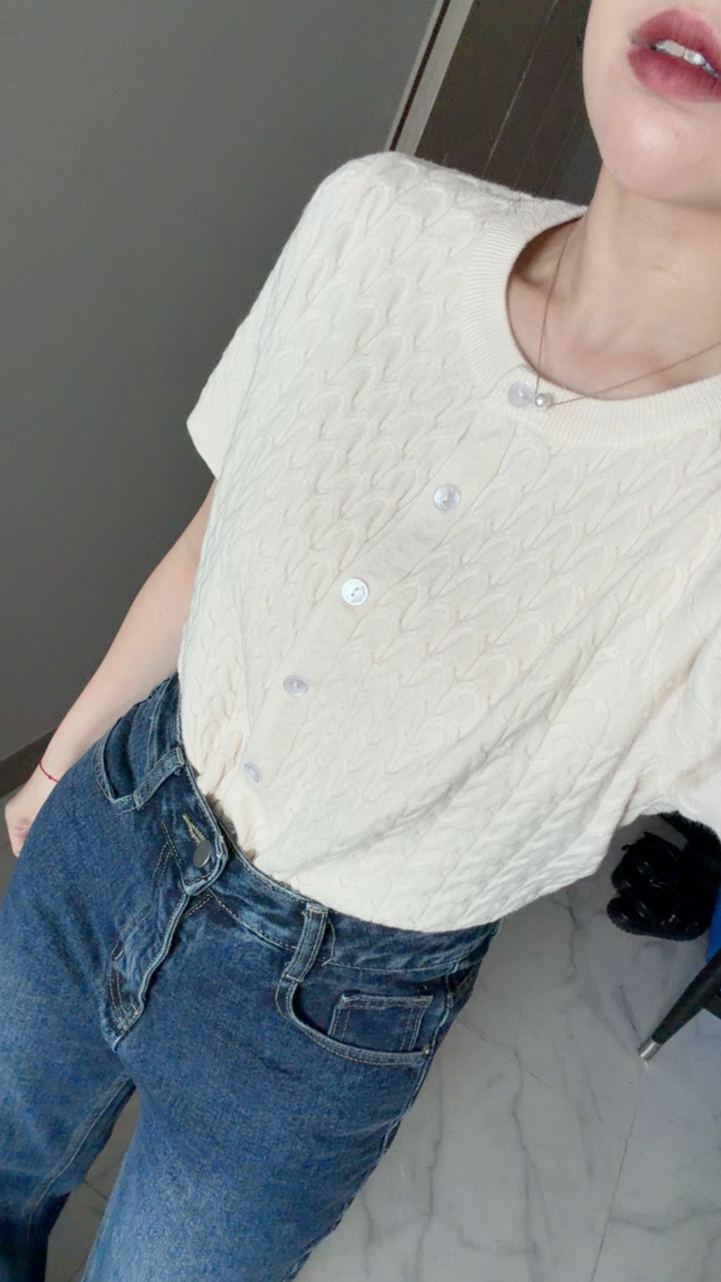 6E1B36F0-C969-4169-B6A8-4A5BC8FA77B8