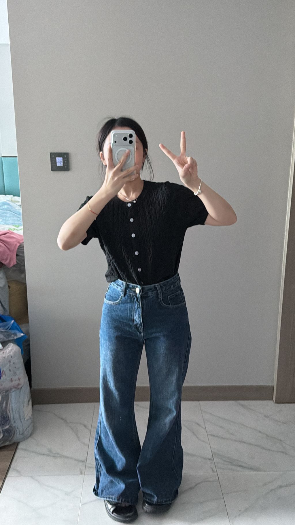 9276BBA7-338D-40F6-B0B6-8B3A7B42095D