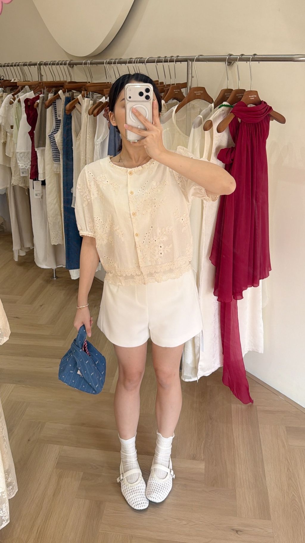 D2C88441-A0B7-43F6-81C7-8E05E922ACF5_VSCO